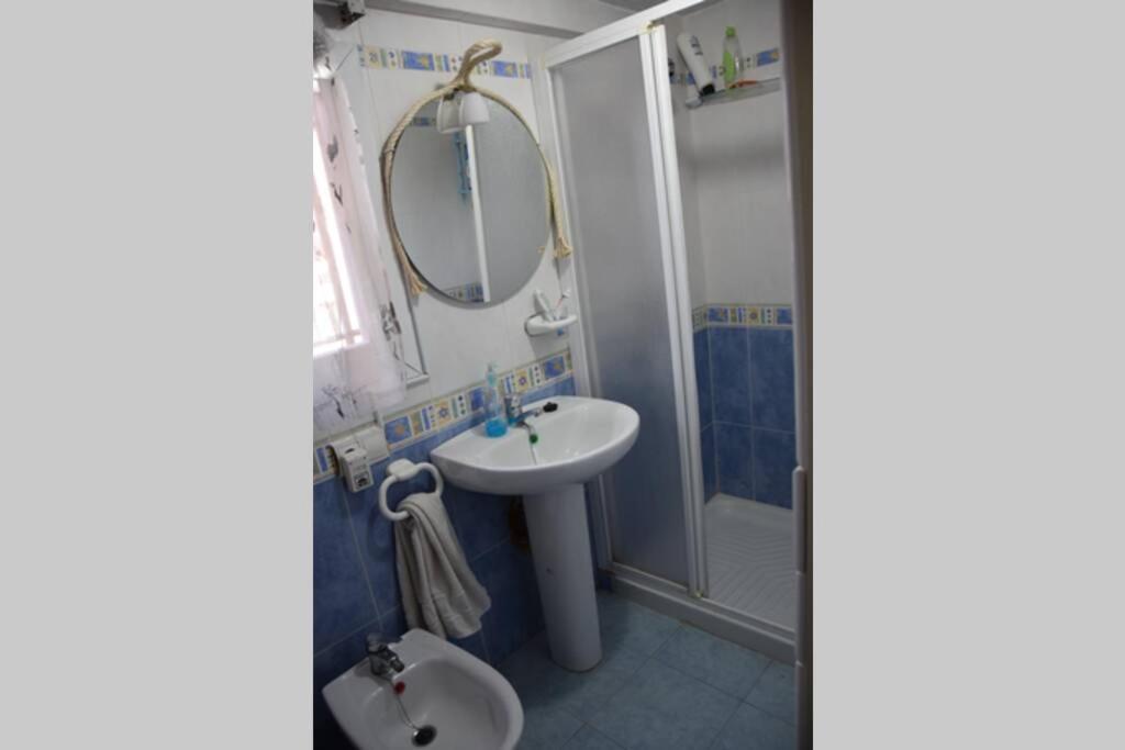 Apartamento En El Paseo Maritimo De 베니돔 외부 사진