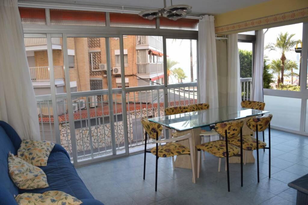 Apartamento En El Paseo Maritimo De 베니돔 외부 사진